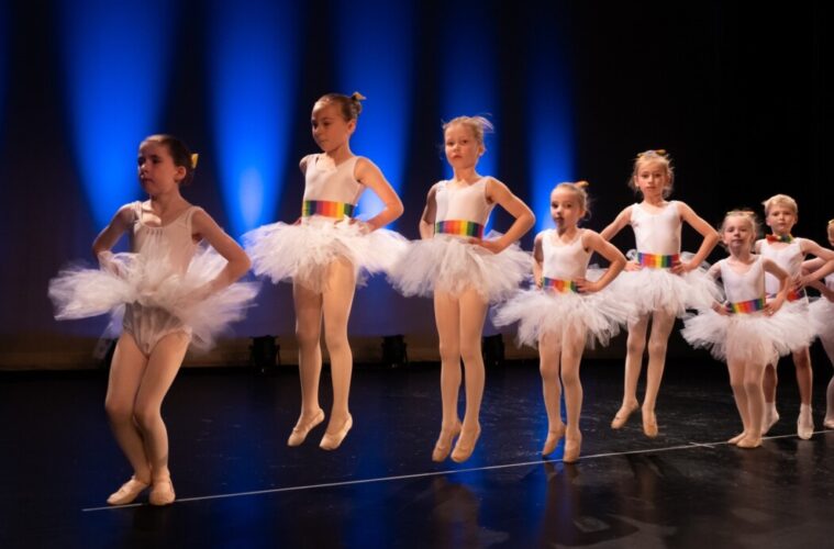 Little Dancers