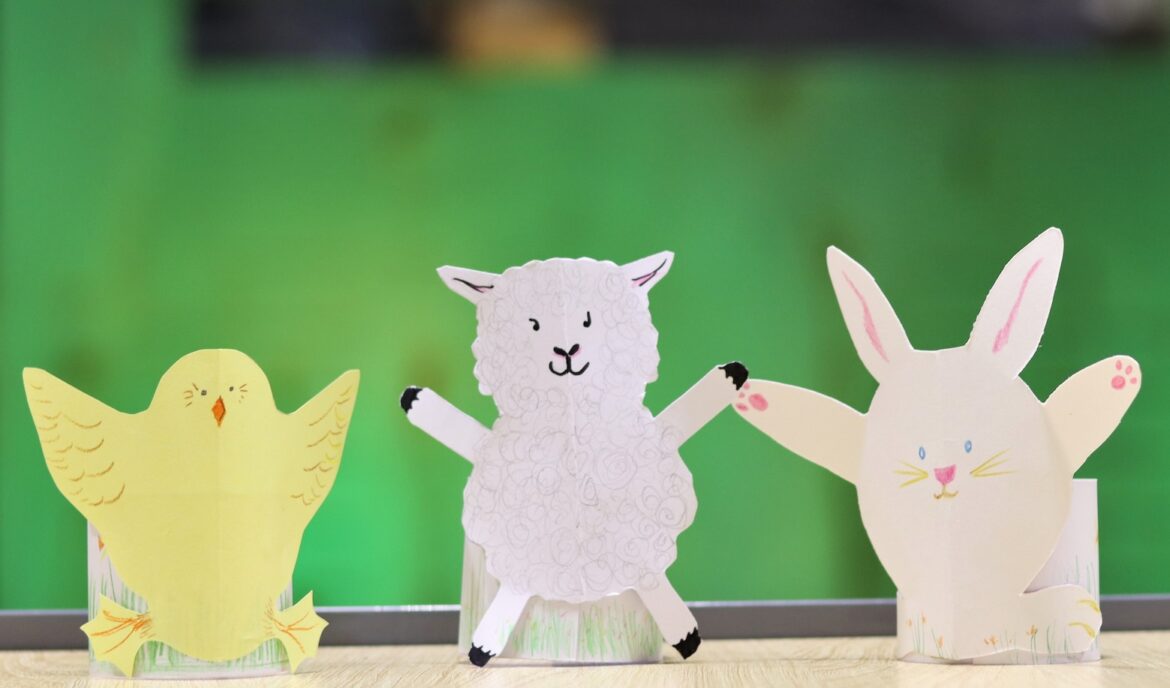 Easter paper crafts at REME Museum Wiltshire