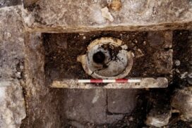 The Roman Baths Archaeological excavation at Walcot Street Bath 1999 TBY00 2001 7 6 2